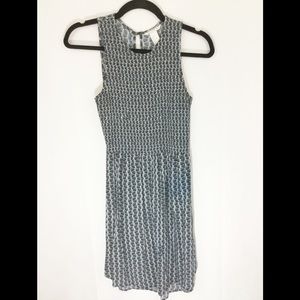 ❤️ 3/20 H&M Black and White Cute Dress